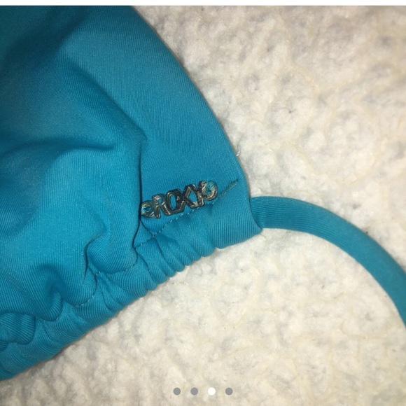 Roxy Bikini Top 💧 - Picture 3 of 4
